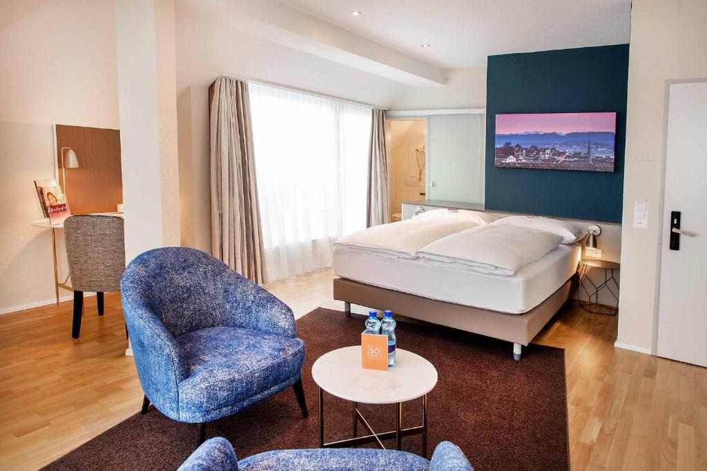 Двухместный (Улучшенный номер с кроватью размера «queen-size»), Sorell Hotel Rex