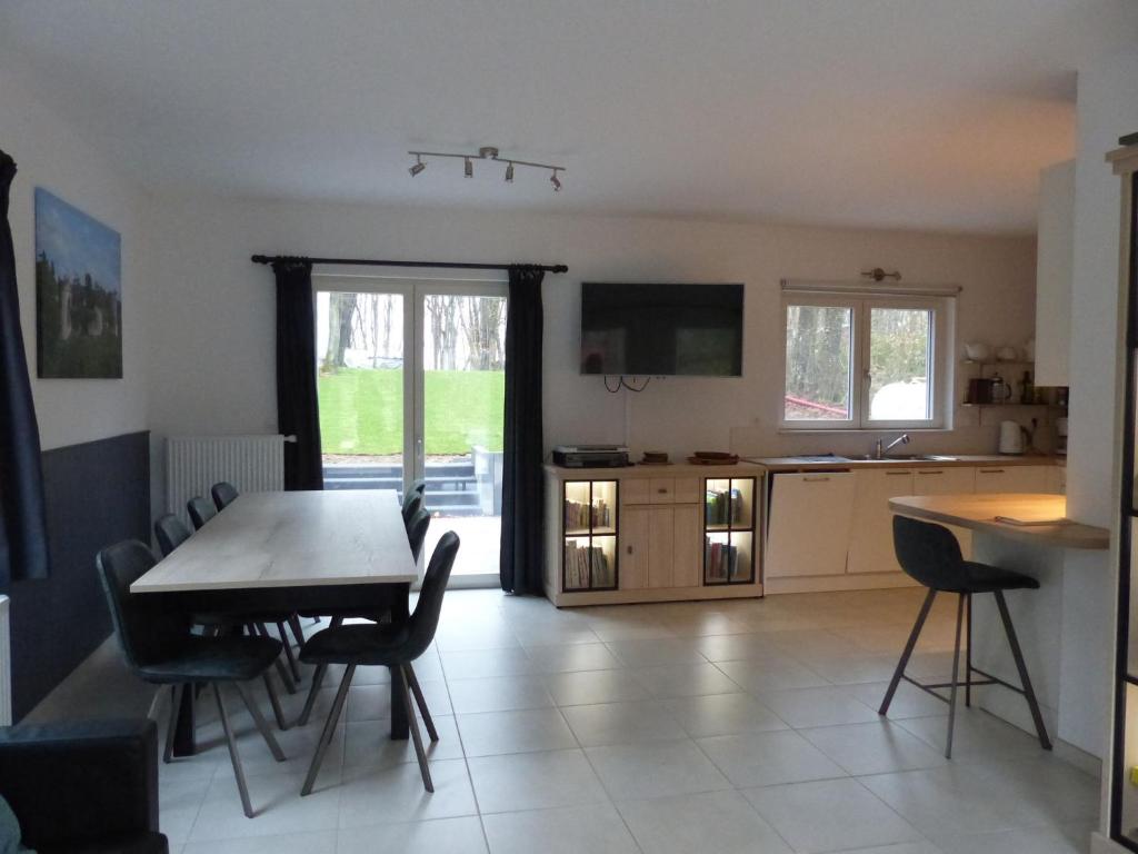 New house on the edge of a large forest large garden very quiet beautiful area photo 2