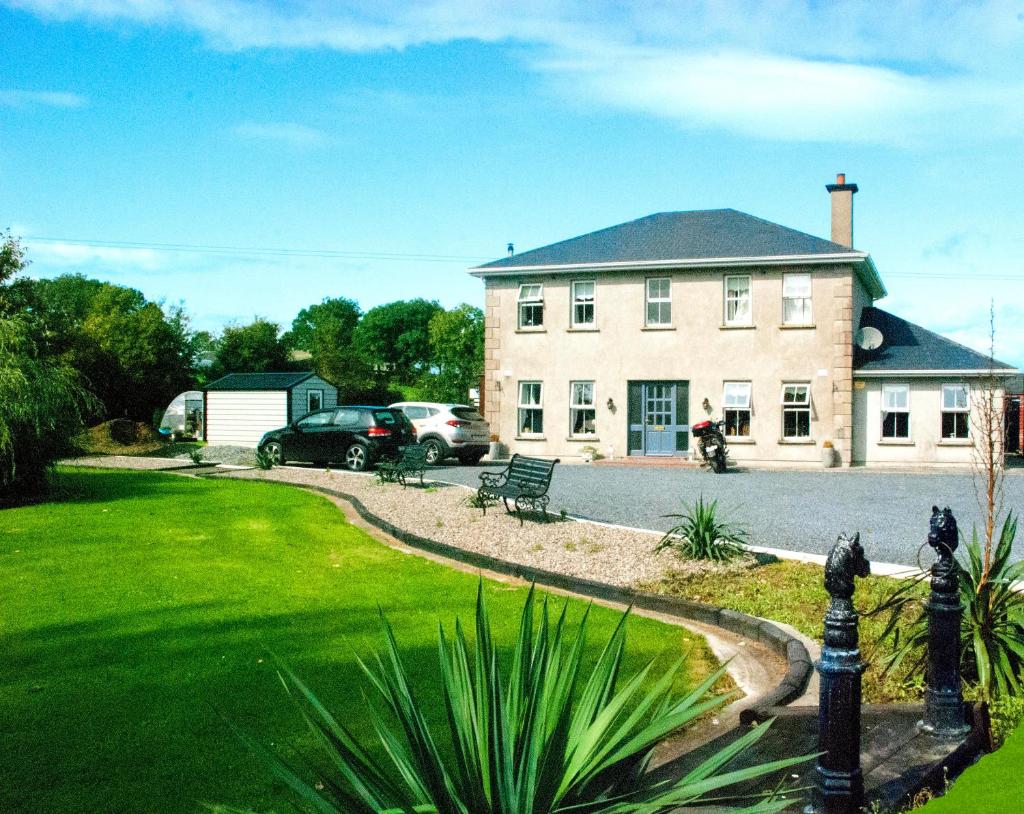 Kingstown House photo 2