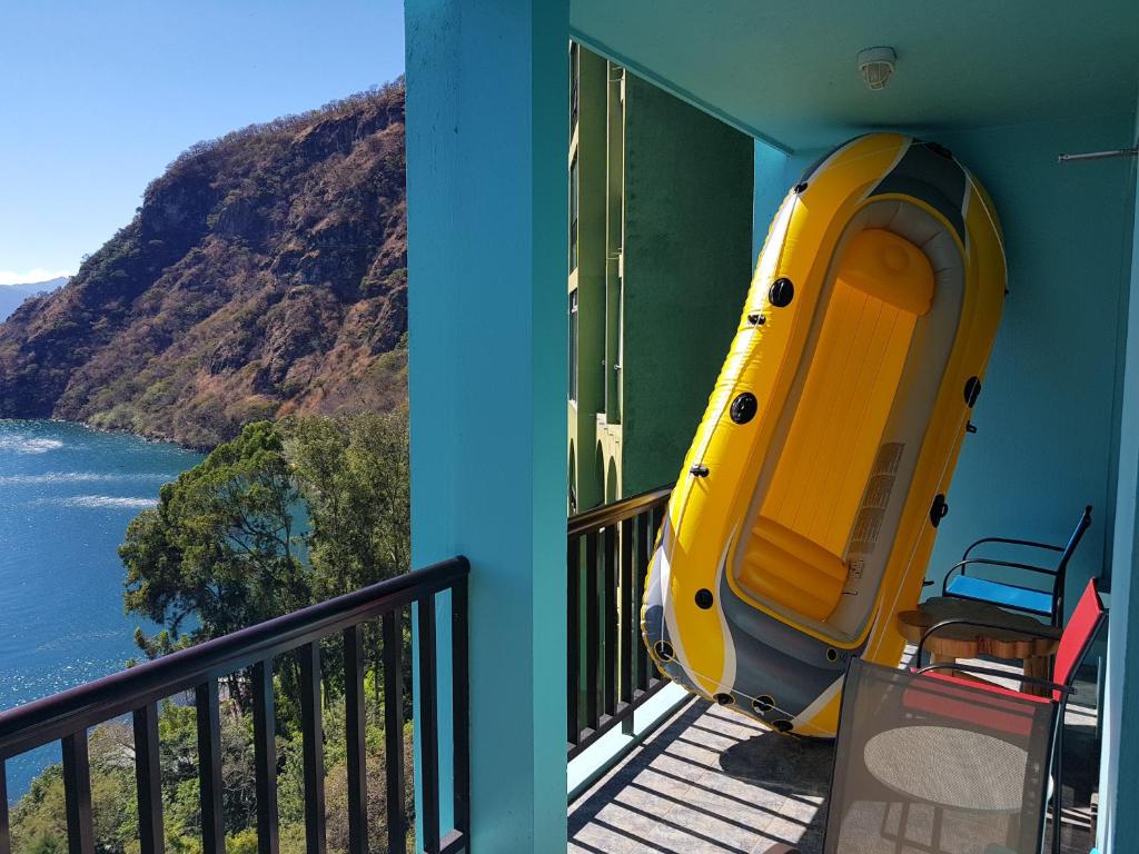 Sky view Atitlán lake suites ,una inmejorable vista apto privado dentro del lujoso hotel photo 3