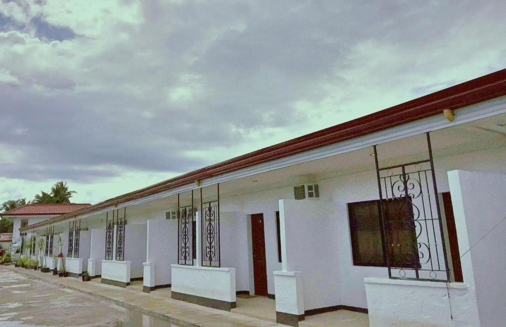 Panglao Village Court Apartment Stay Inn photo 2