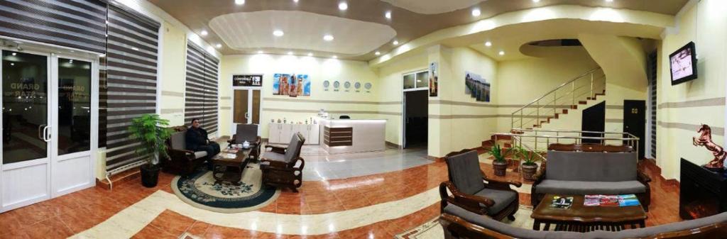 GRAND STAR HOTEL photo 2