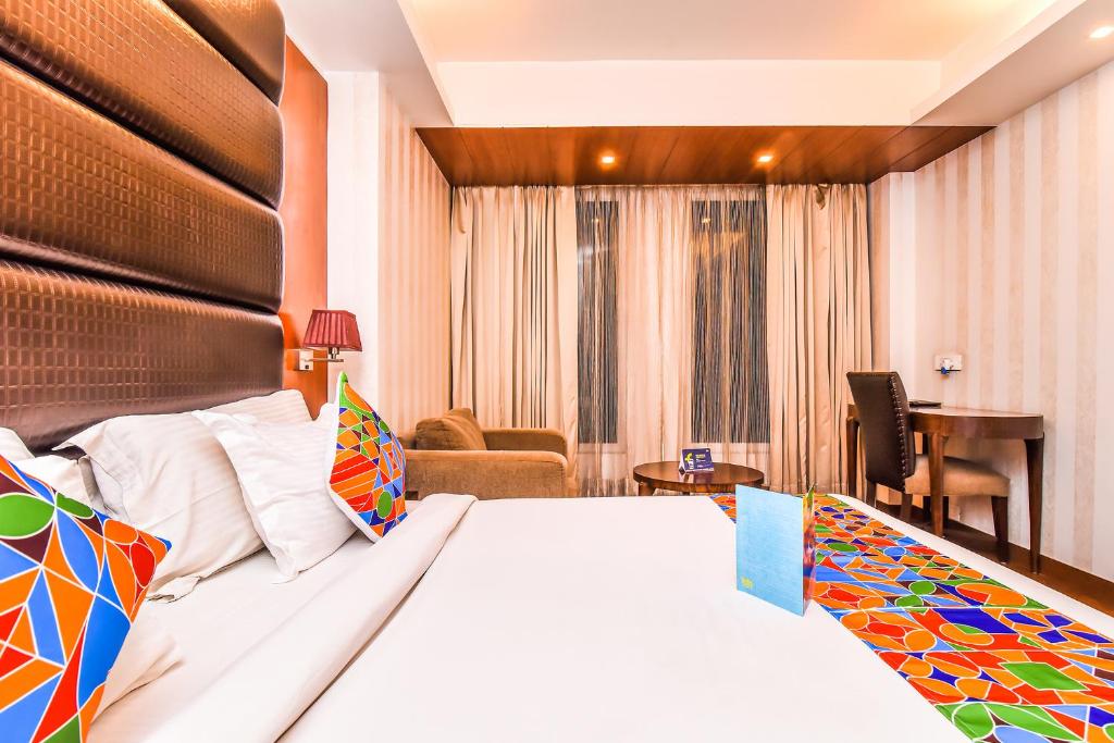 Двухместный (Номер Делюкс), FabHotel Prime The JK CR Park