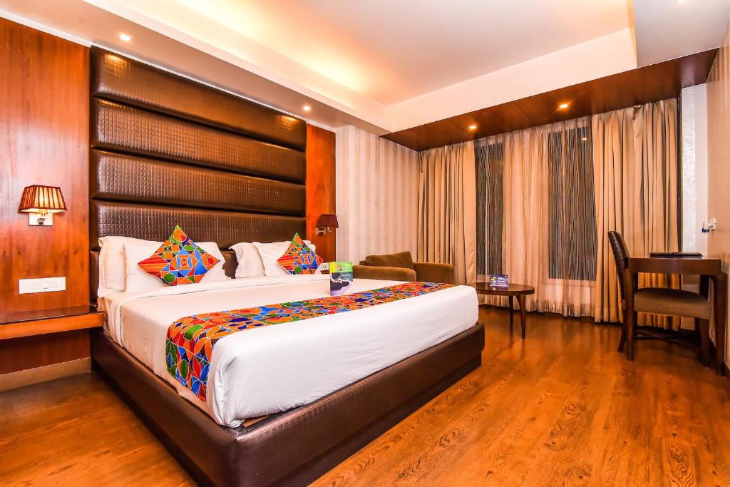 Двухместный (Номер Делюкс), FabHotel Prime The JK CR Park