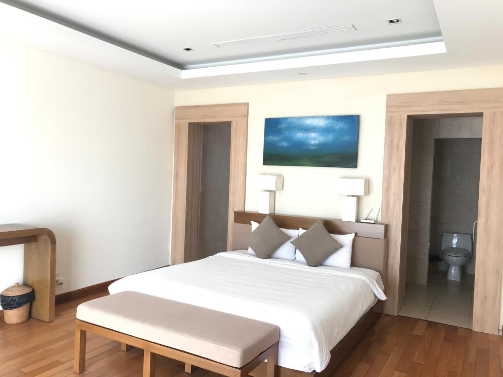Villas at Da Nang Beach Resort,3 Bedrooms Garden View