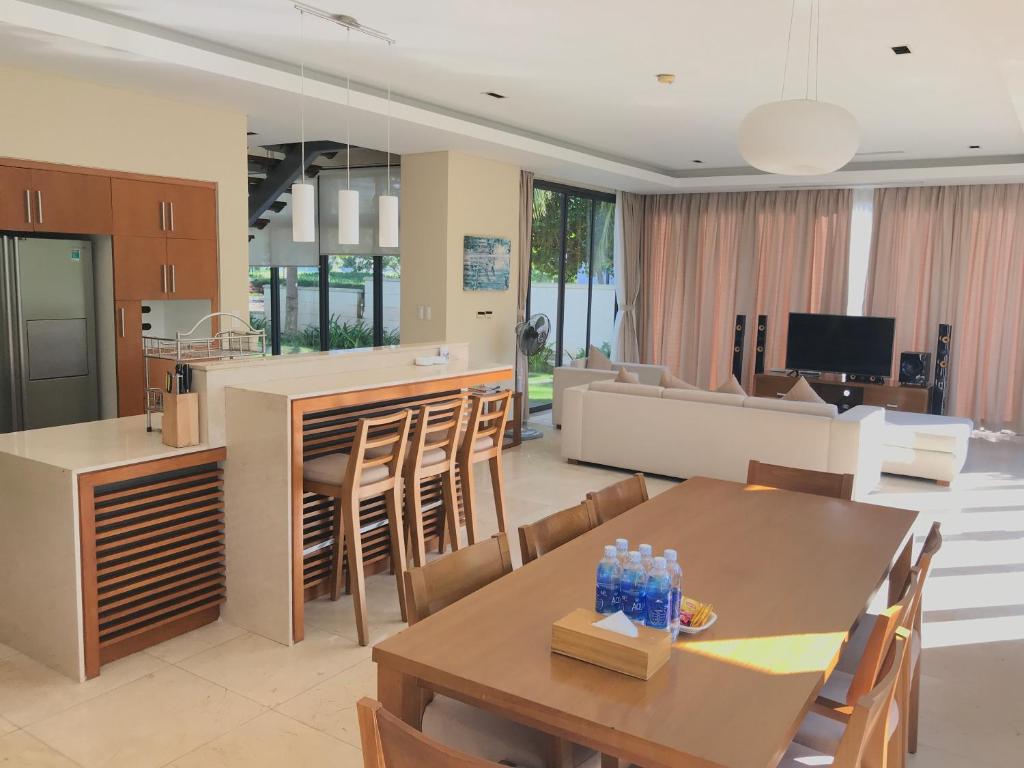 Villas at Da Nang Beach Resort,3 Bedrooms Garden View