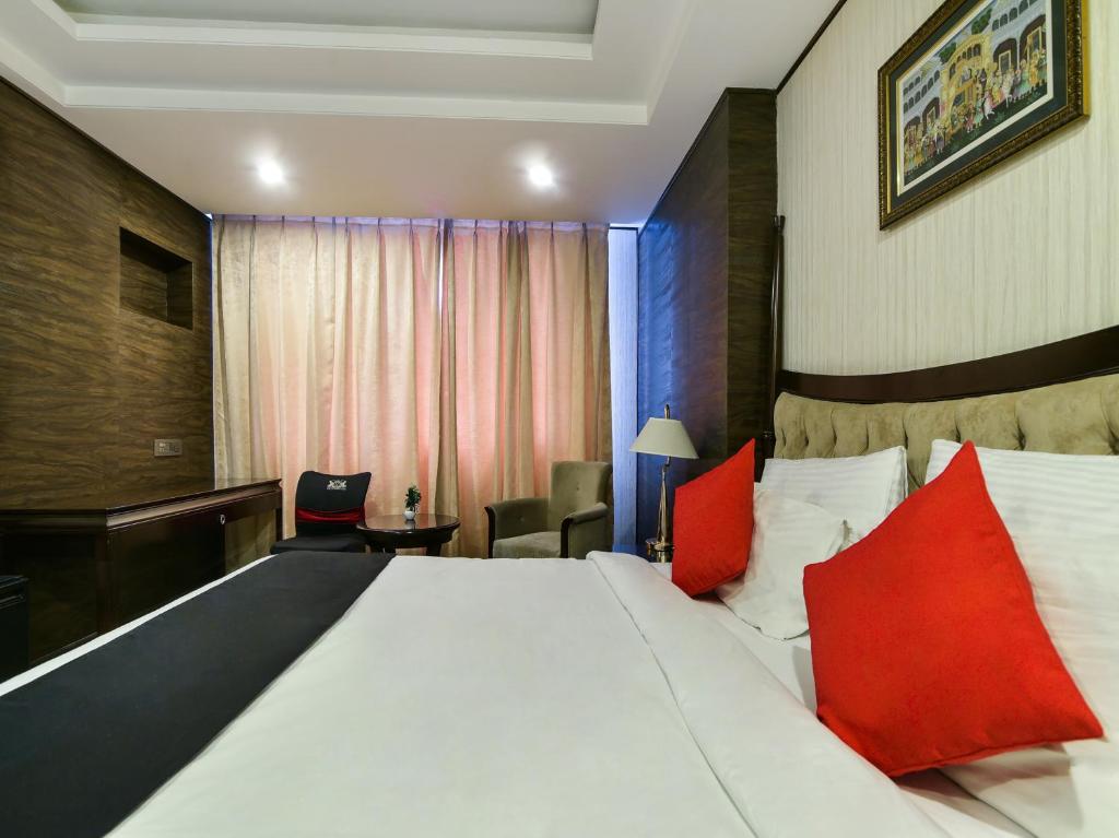 Двухместный (Двухместный номер Делюкс с 1 кроватью), Polo Inn & Suites