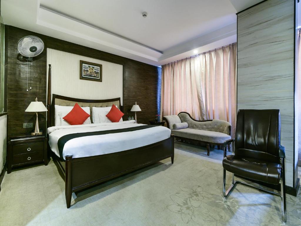 Двухместный (Двухместный номер Делюкс с 1 кроватью), Polo Inn & Suites