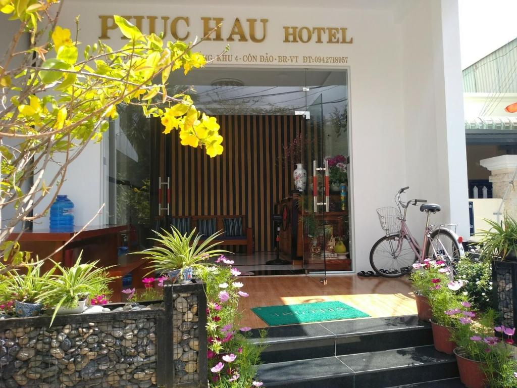Phuc Hau Hotel