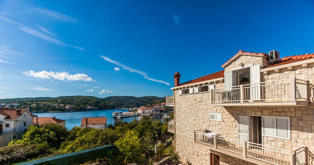 Apartments Sumartin photo 1
