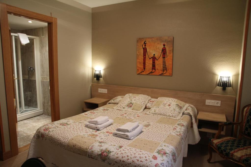 Hostal Acella photo 4