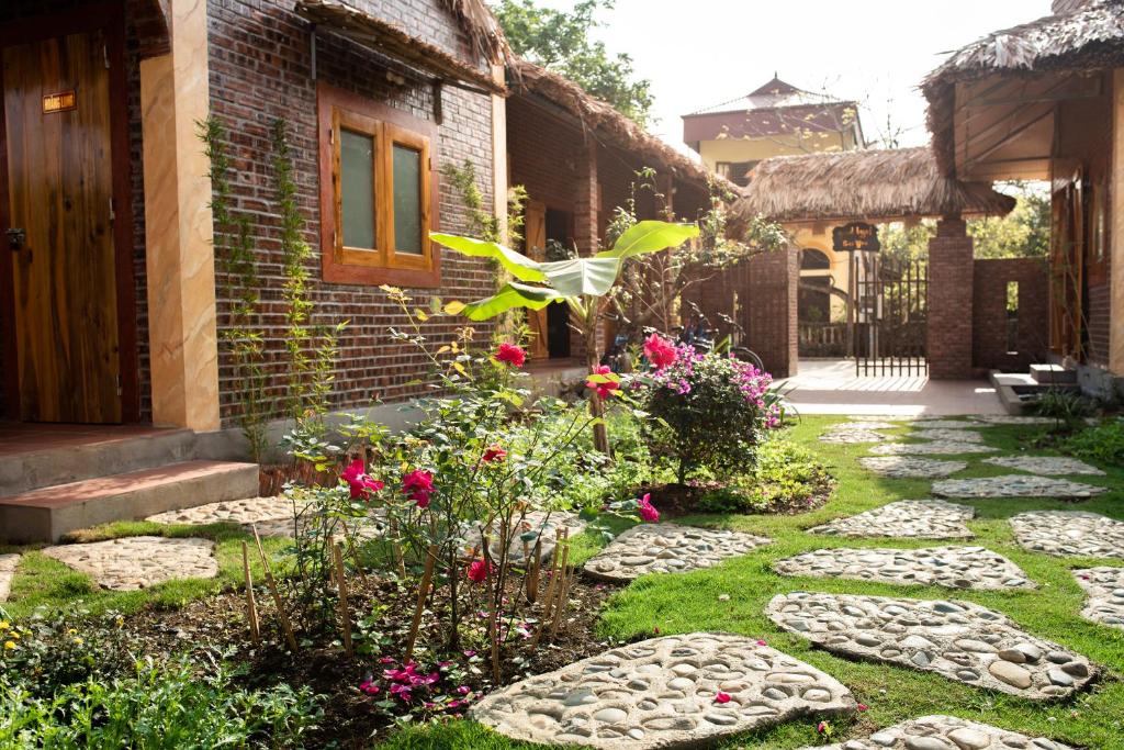 Ninh Binh Palm Homestay