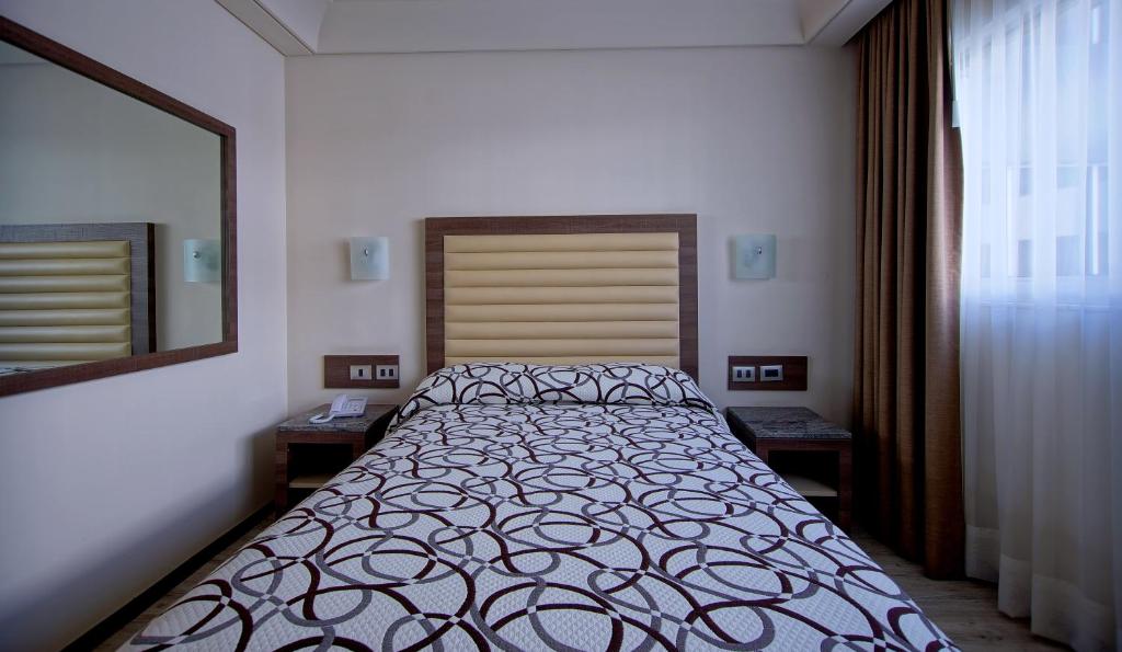 Одноместный (Бюджетный одноместный номер), Econo Express Hotel