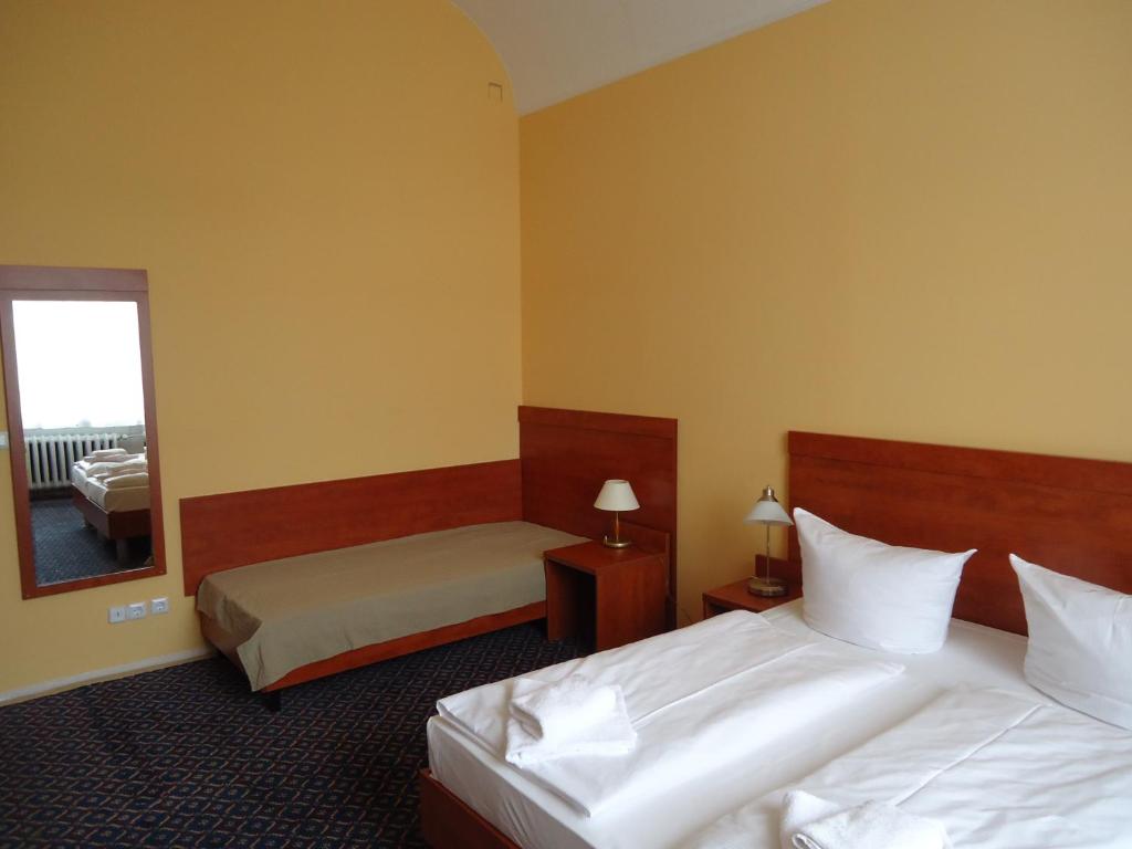 Трехместный (Стандартный трехместный номер), City Hotel am Kurfürstendamm