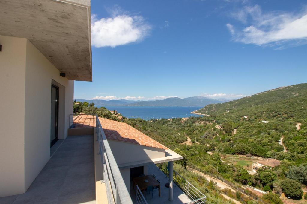 Villa neuve architecte vue mer photo 1