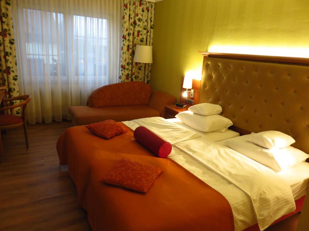 Ringhotel Hotel Zum Stein photo 1