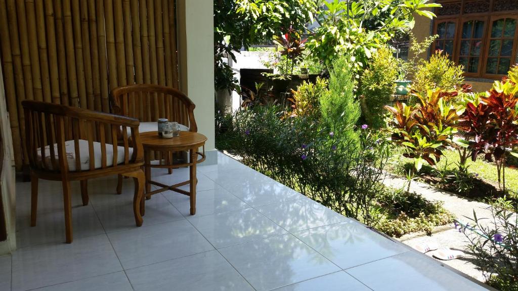 Двухместный (Бюджетный двухместный номер с 2 отдельными кроватями), Pondok Gusti Homestay