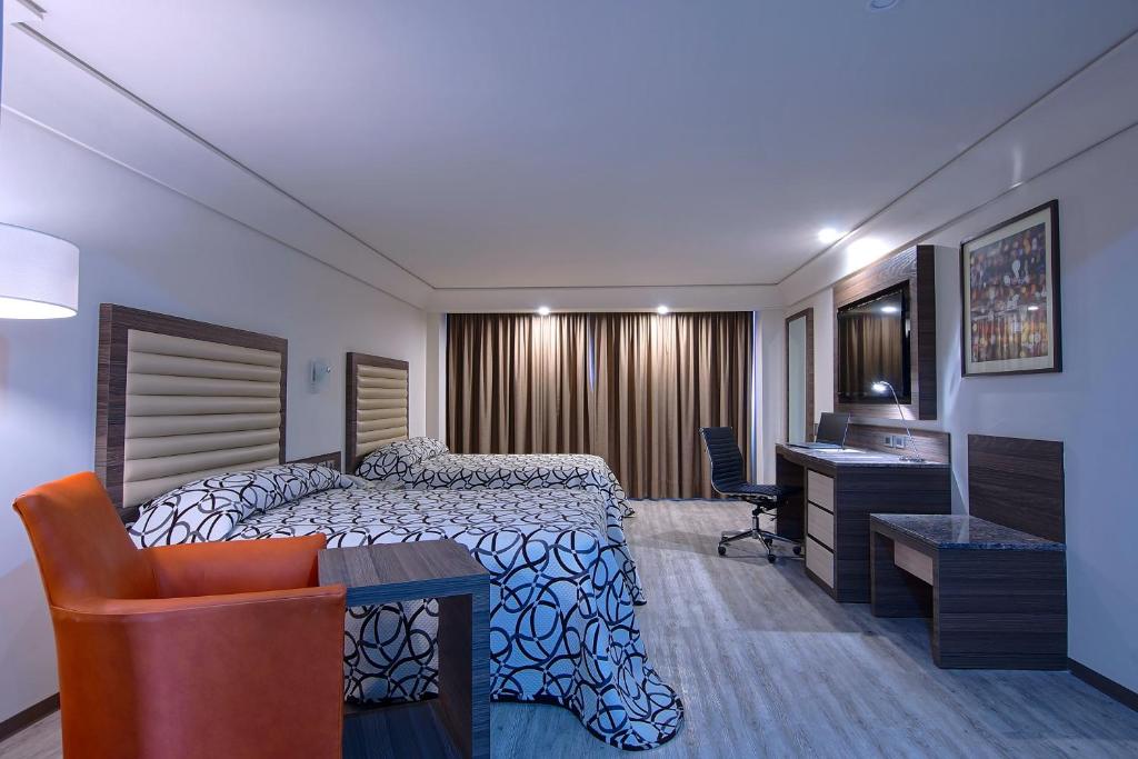 Двухместный (Двухместный номер Делюкс с 2 отдельными кроватями), Econo Express Hotel