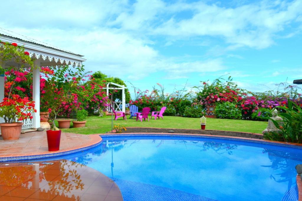 Villa Tangara - Faa'a - Tahiti - 3 bedrooms - pool and lagon view - 6 pers photo 1