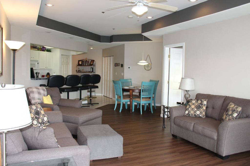Lake Ozarks Get Away image