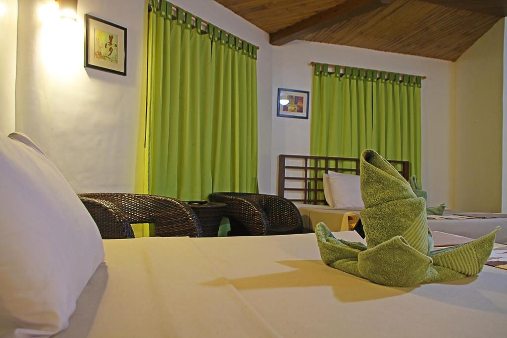 Coron Hilltop View Resort - Tap to explore photos