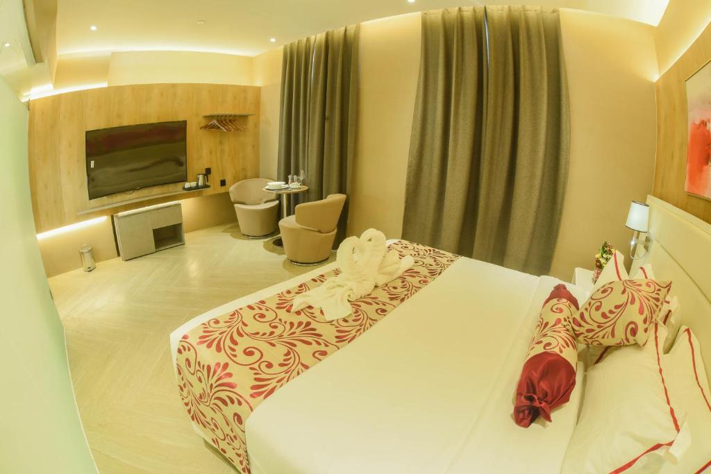 Сьюит (Представительский люкс), Red Hotel Cubao, Quezon City
