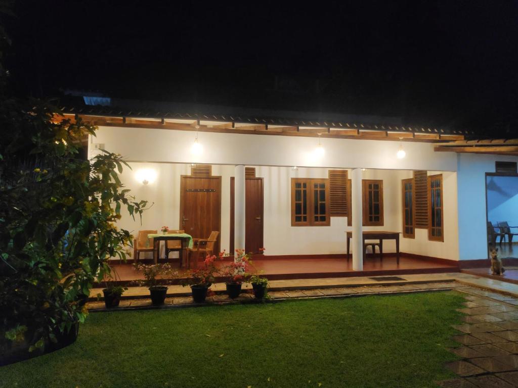 Cinnamon House photo 1