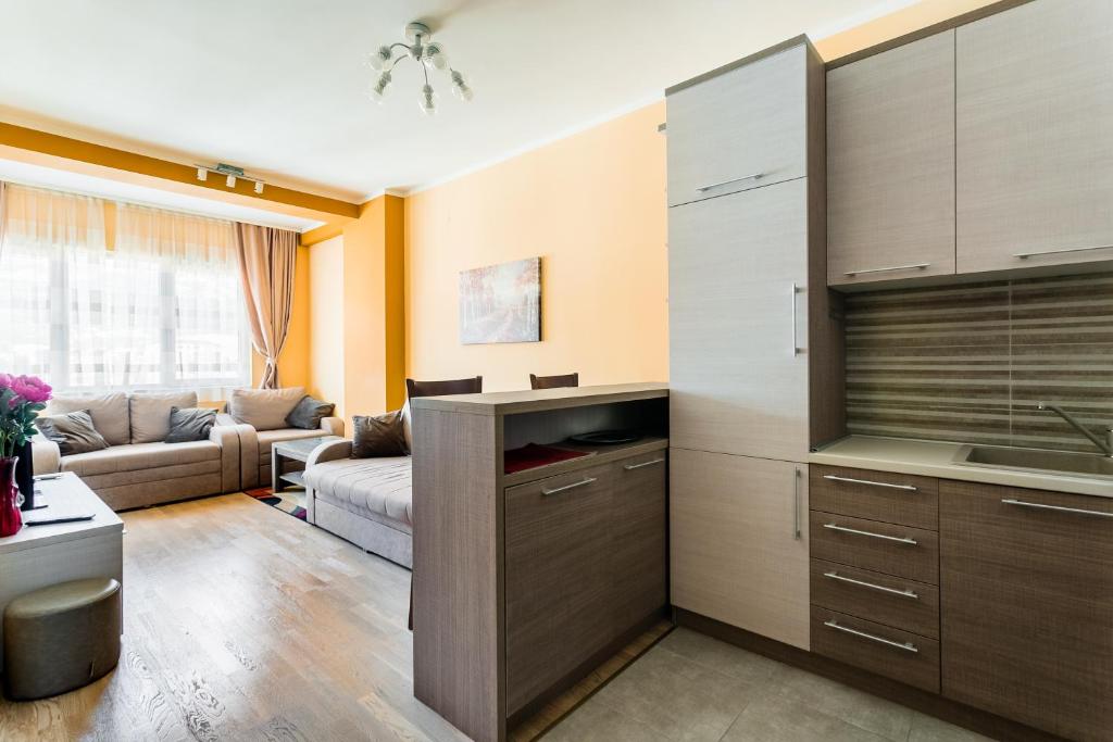 Апартаменты (Апартаменты с 1 спальней), Apartments LORA 13.Jula,15