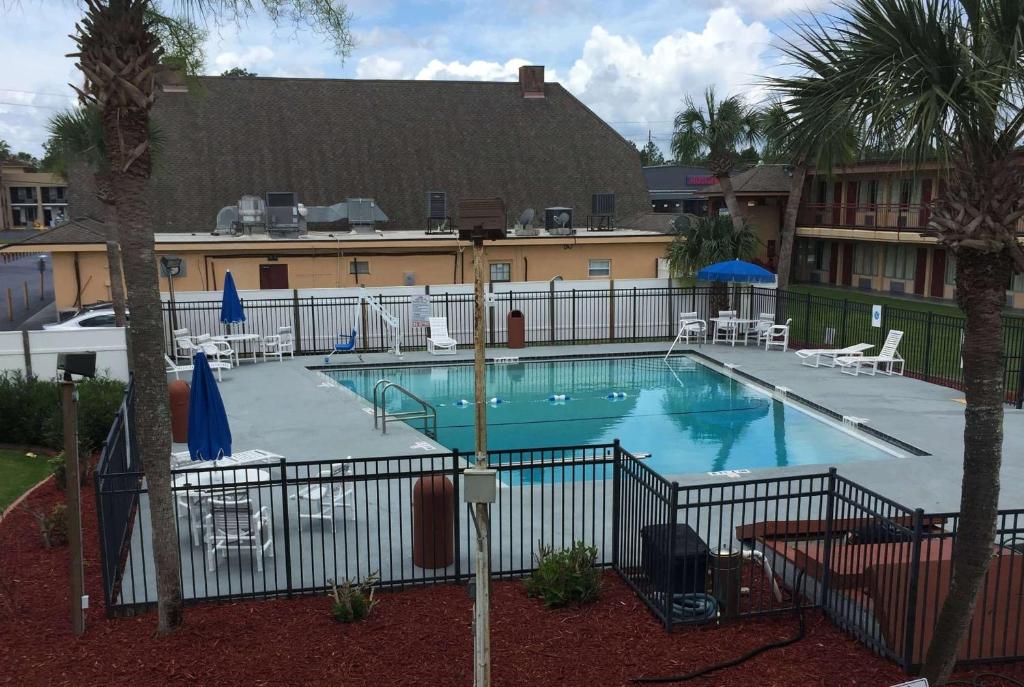 Days Inn by Wyndham St Augustine I-95-Outlet Mall photo 4