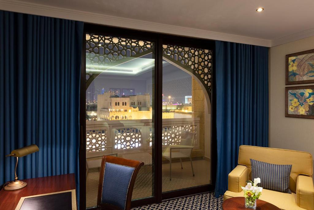 Двухместный (Улучшенный номер Souq Piazza с красивым видом), Al Najada Doha Hotel by Tivoli