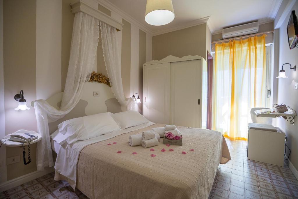 Hotel Mocambo piscina e spiaggia photo 3