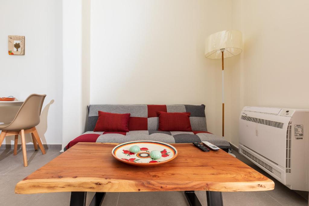 Апартаменты (Апартаменты с видом на горы), Central Stay Athens