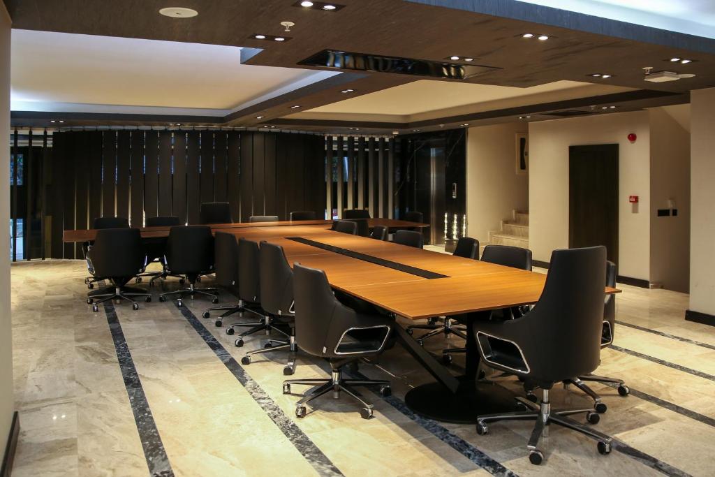 New Gate Hotel photo 1