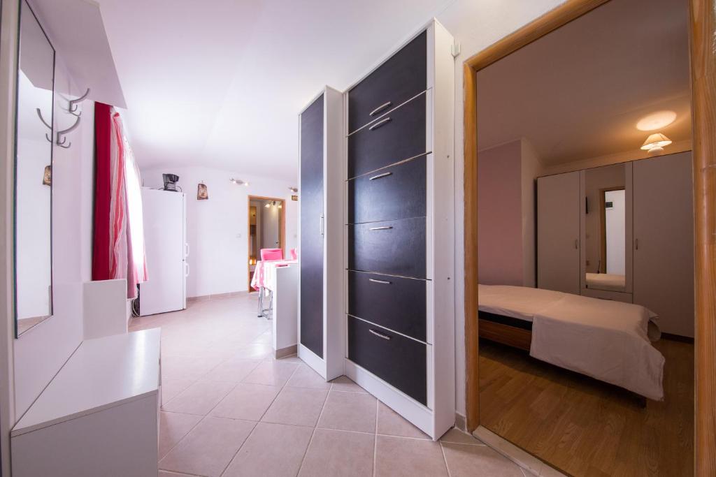 Strma Apartments photo 2