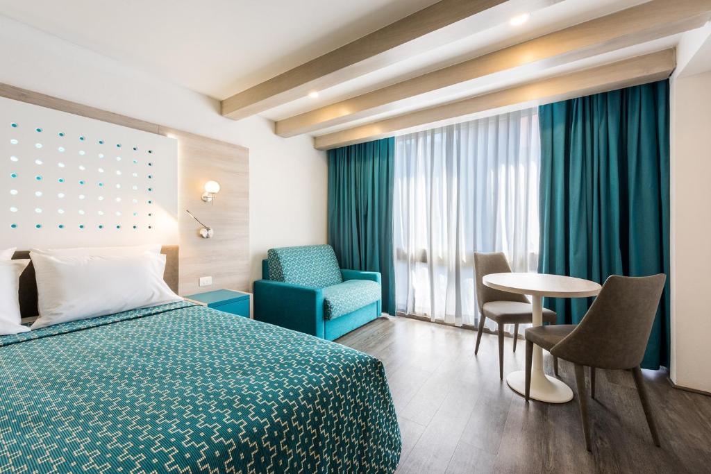 Двухместный (Улучшенный двухместный номер с 1 кроватью), Hotel Casa Blanca