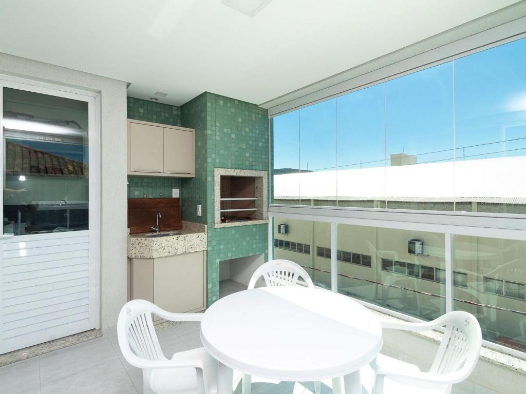 Aluguel Apartamento 3 suítes 80m do mar Bombas/SC photo 1