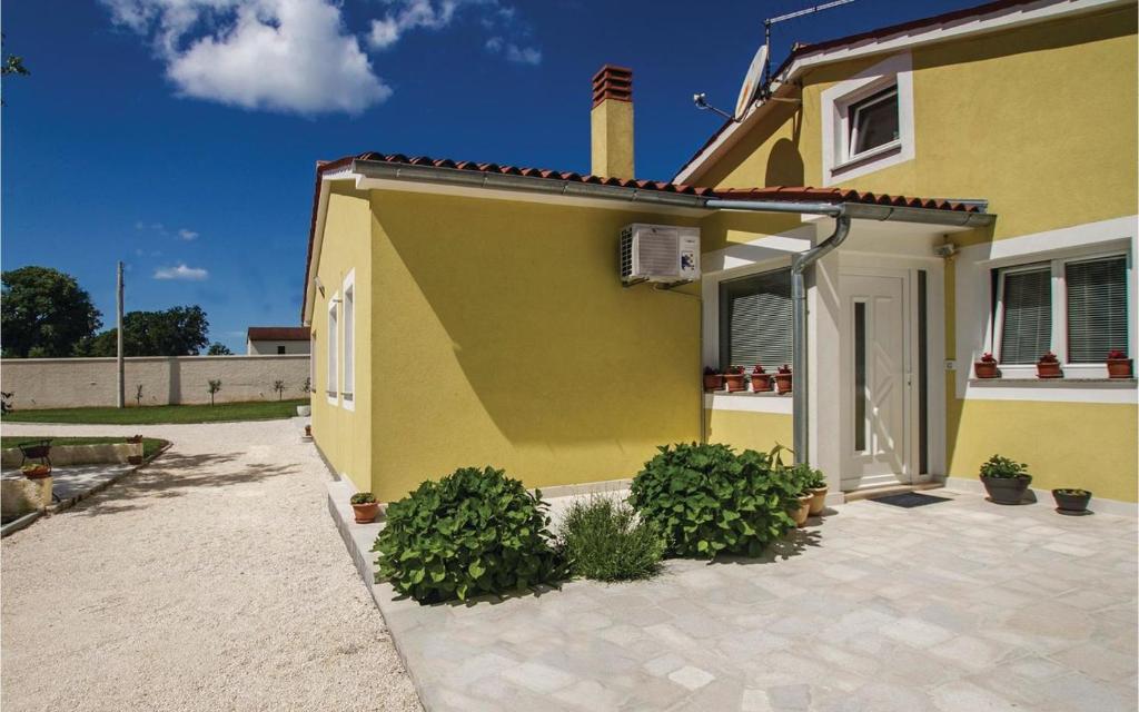 Holiday house Mary photo 3