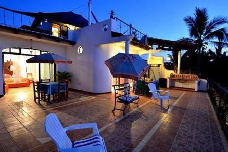 Villas del Corazon - 8 Bedroom Villa photo 1