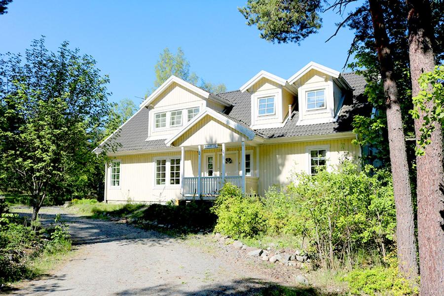 Sun All Day House photo 1