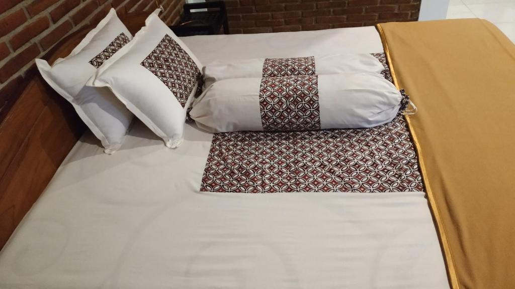 Genthong Homestay photo 4