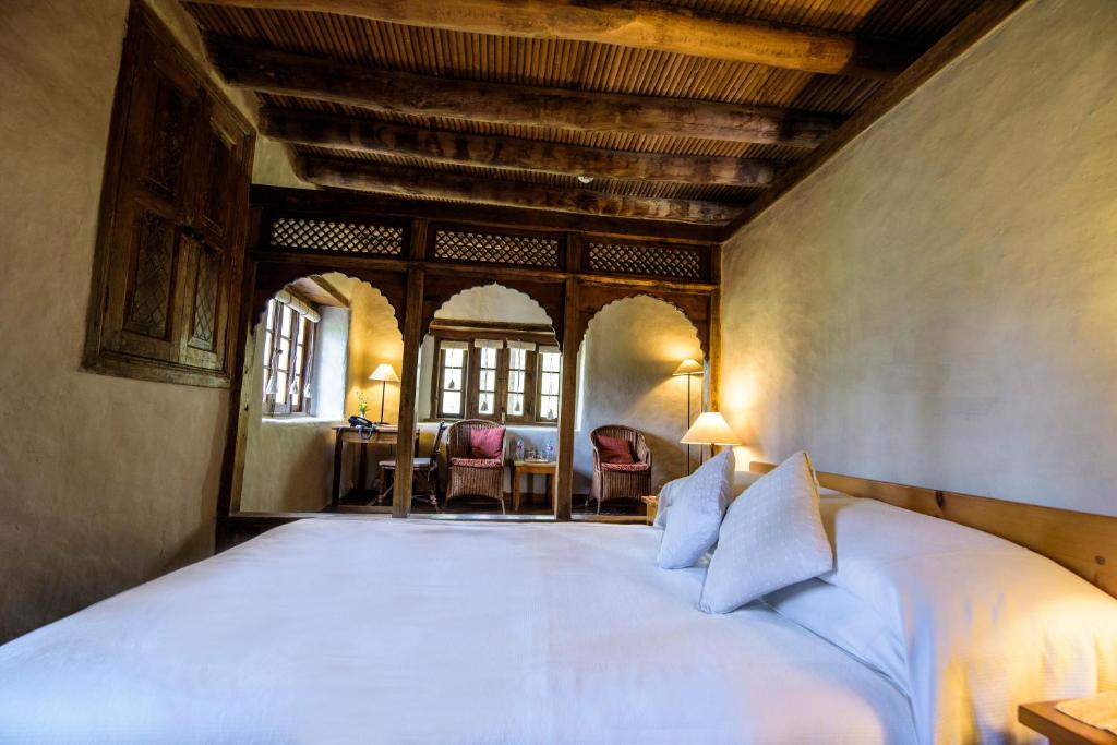 Serena Shigar Fort photo 4