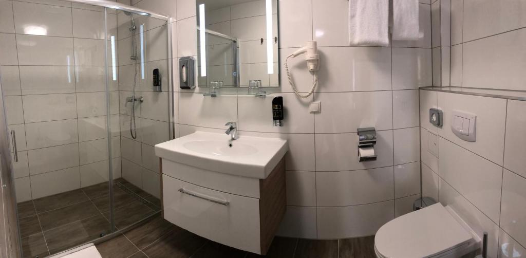 Трехместный (Трехместный номер «Комфорт»), Hotel König