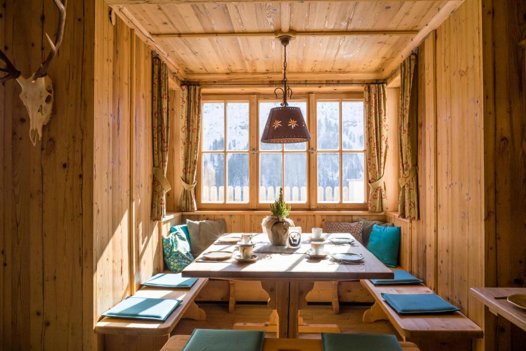 Berg'k'hof Kaisertal - Alpine Hideaway photo 4