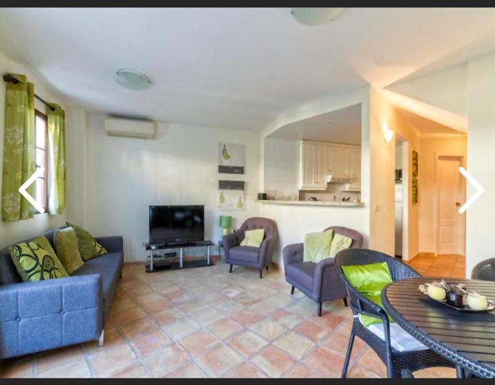 Benidorm holiday rental photo 3