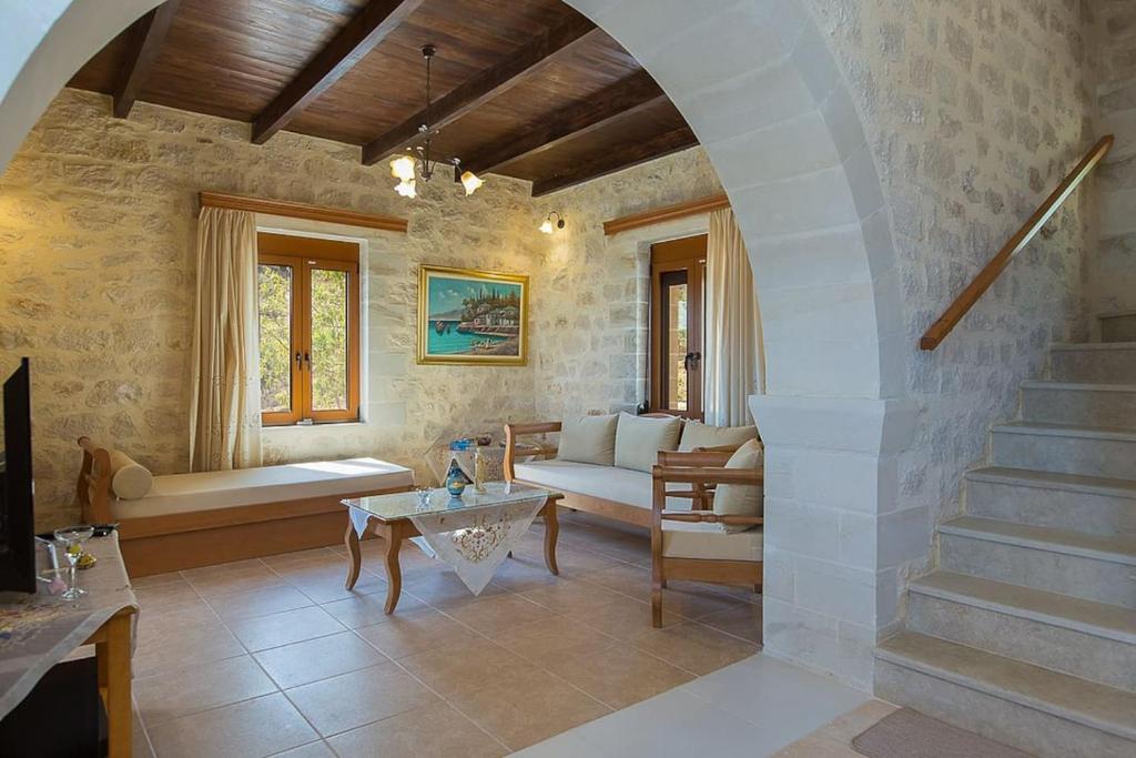 Faethon villa photo 3