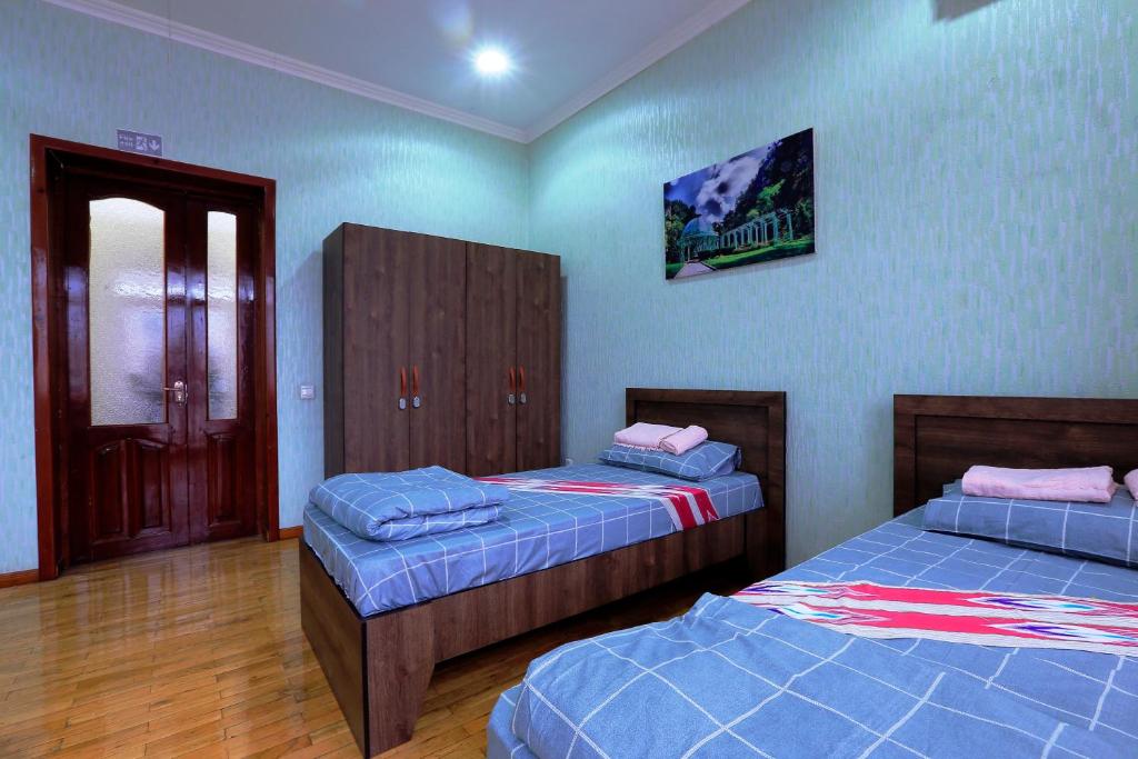 Номер (Кровать в общем номере для женщин с 4 кроватями), Yellow Hostel Dushanbe