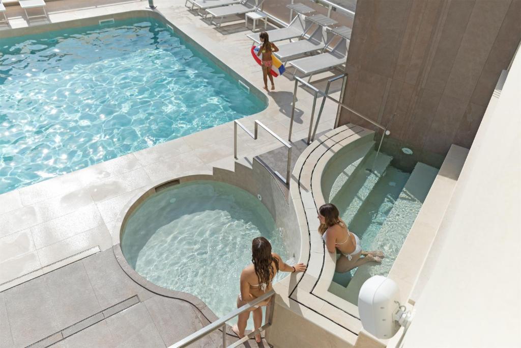 Hotel Continental & Residence photo 1
