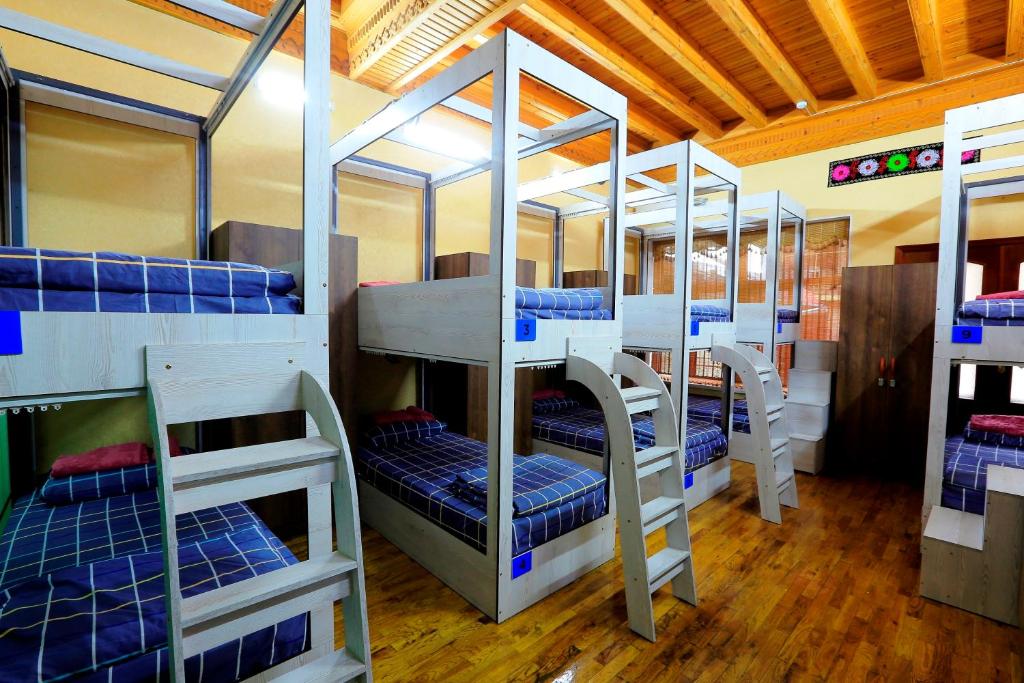 Номер (Кровать в общем номере для мужчин и женщин с 10 кроватями), Yellow Hostel Dushanbe