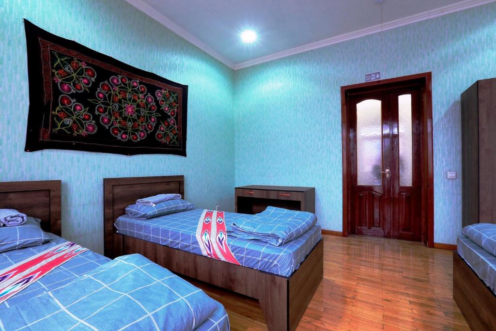 Номер (Кровать в общем номере для женщин с 4 кроватями), Yellow Hostel Dushanbe