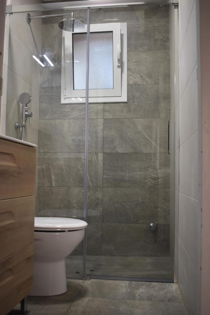 Apartamento con WiFi y Aire acondicionado en Pals Playa photo 4